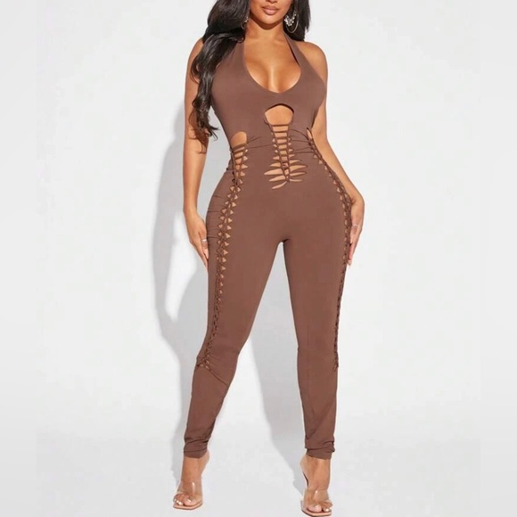 Halter neck jumpsuit - Picture 1 of 1